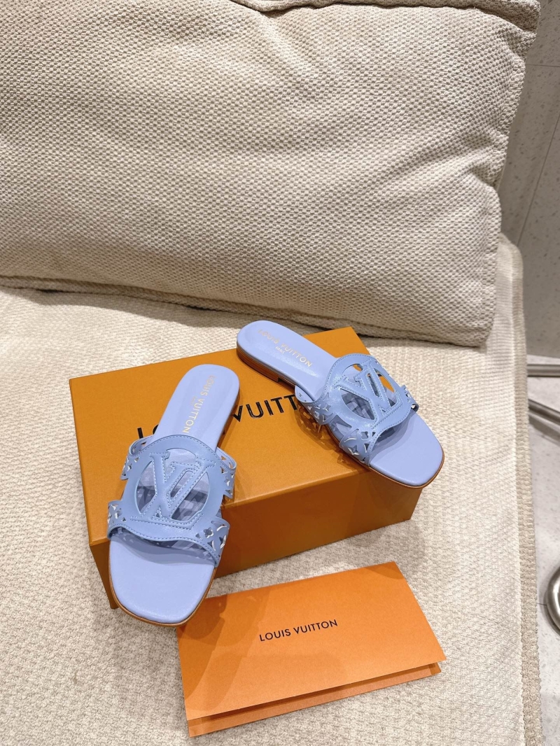 l0vis Vvtt0n slippers